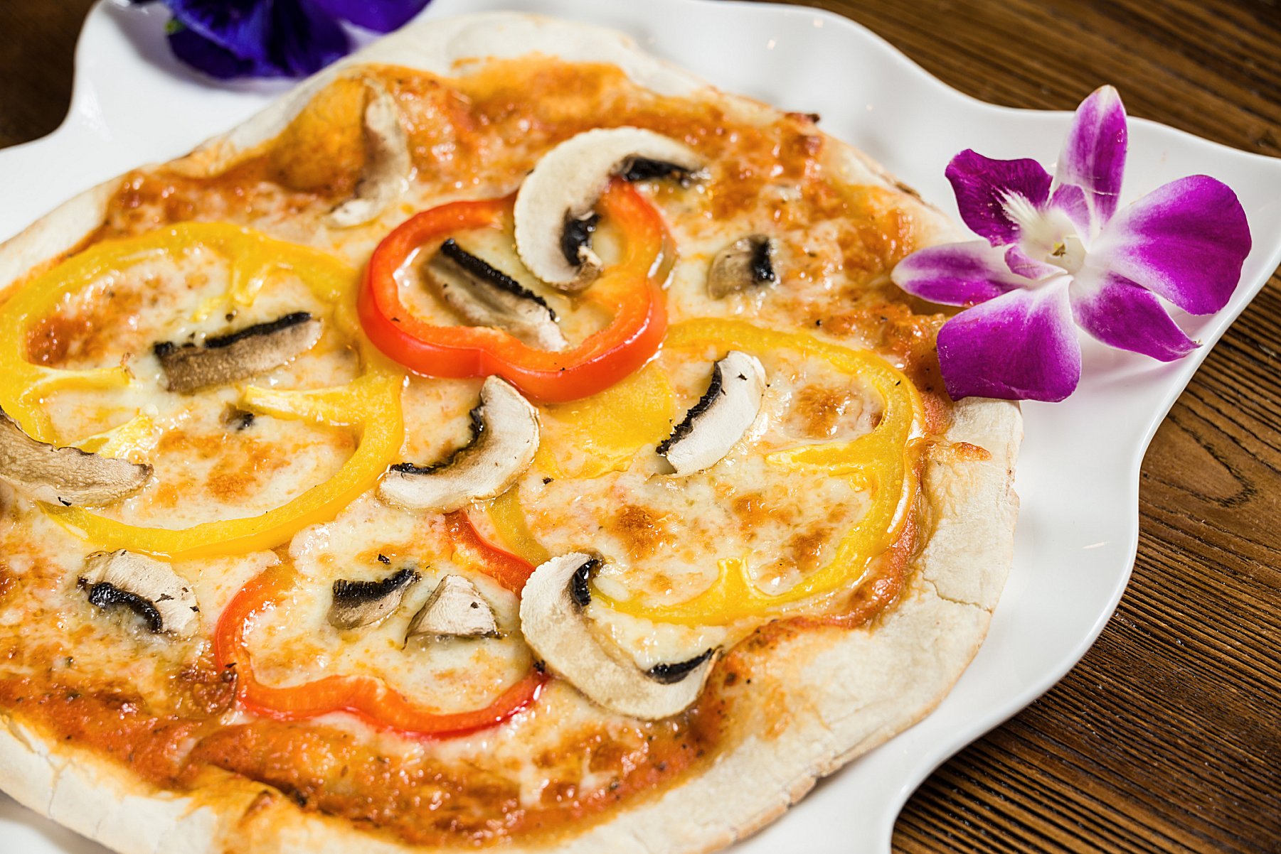 Gluten Free Pizza Bombs